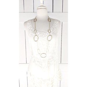 Vintage gold tone metal hammered wire long chain necklace